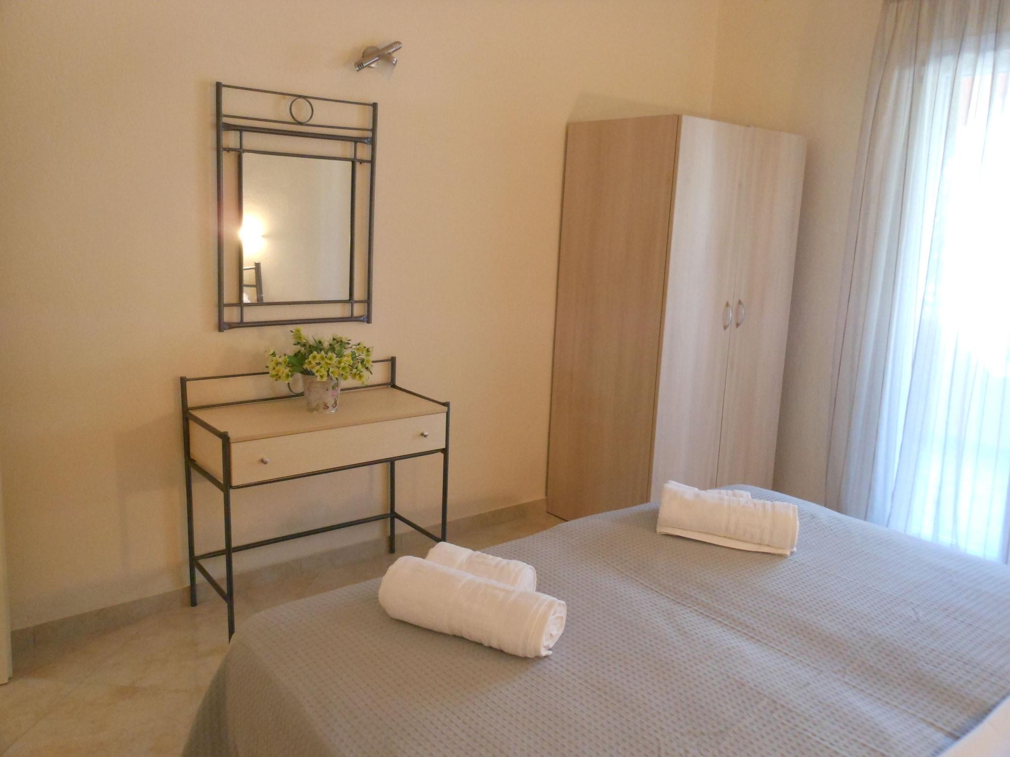 Ziogas Luxury Apartments Dassia  Eksteriør billede